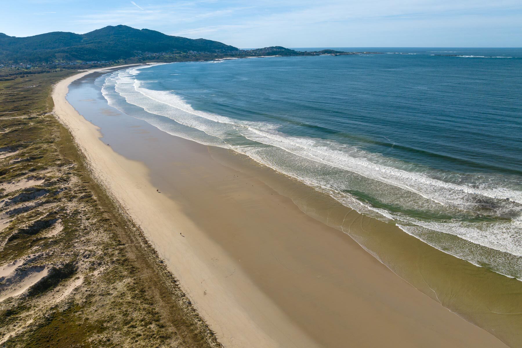 Playa de Carnota y Monte Pindo, zona tranquila para dormir en Costa da Morte